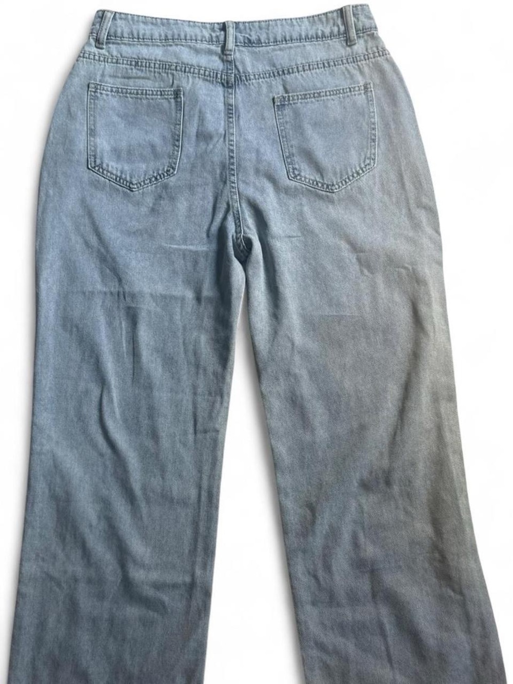 Classic Wide-Leg Women's Jeans - Light Blue